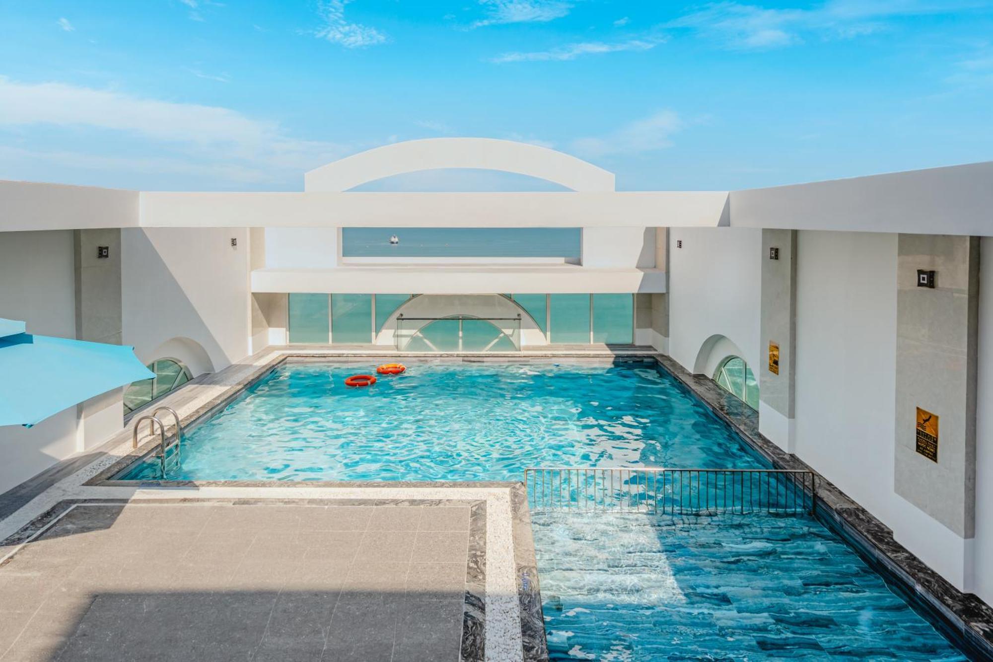 Paracel Beach Hotel Da Nang Eksteriør billede