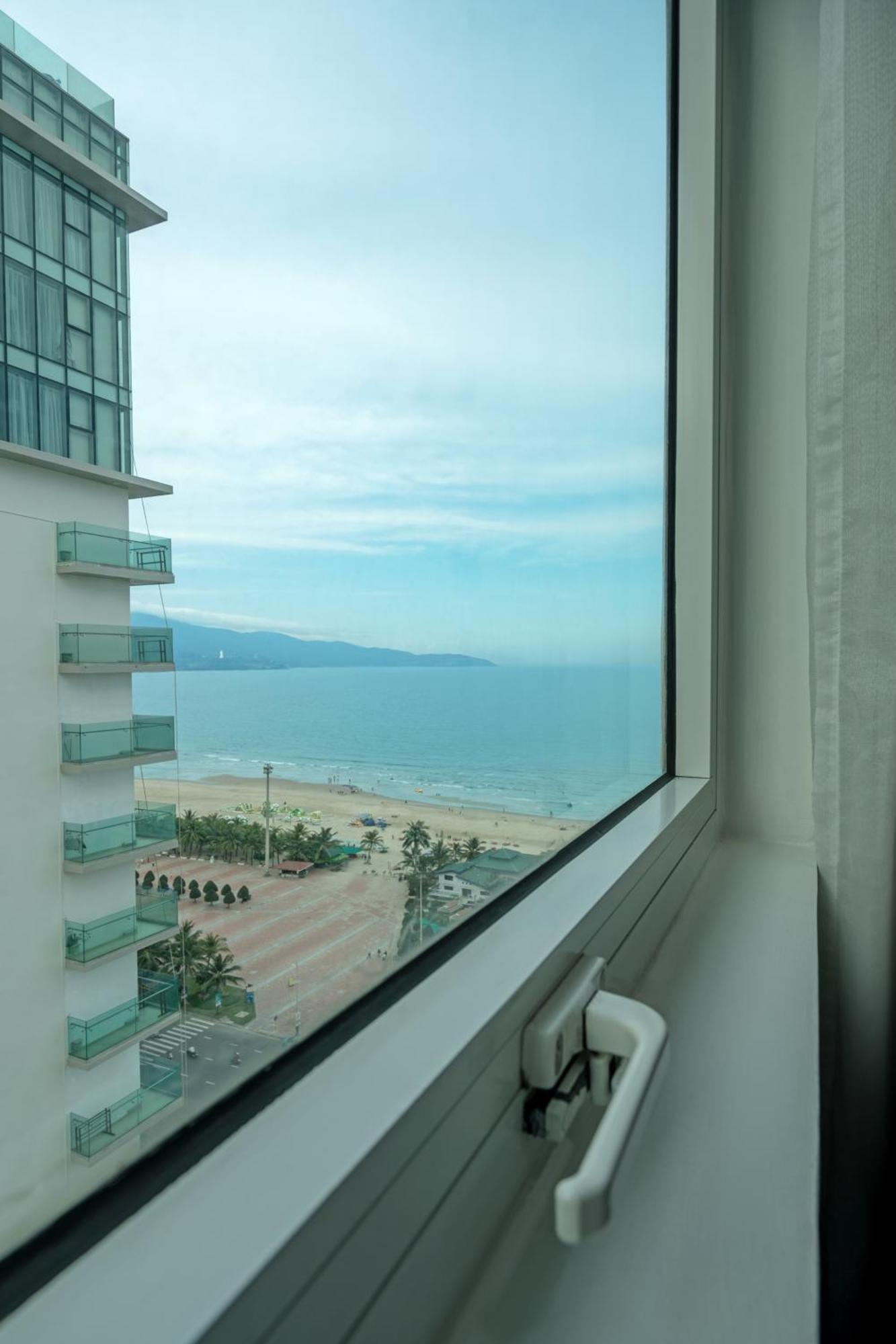 Paracel Beach Hotel Da Nang Eksteriør billede